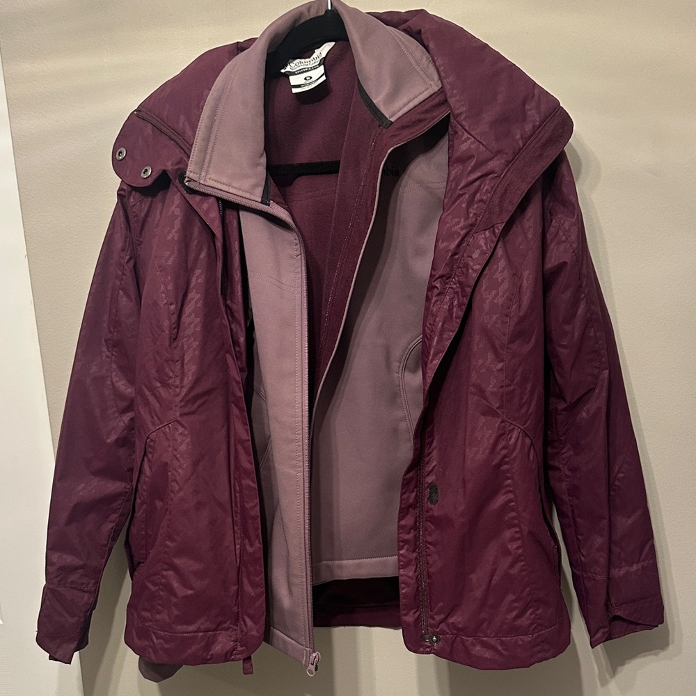 Columbia Women's Maroon Ski Jacket